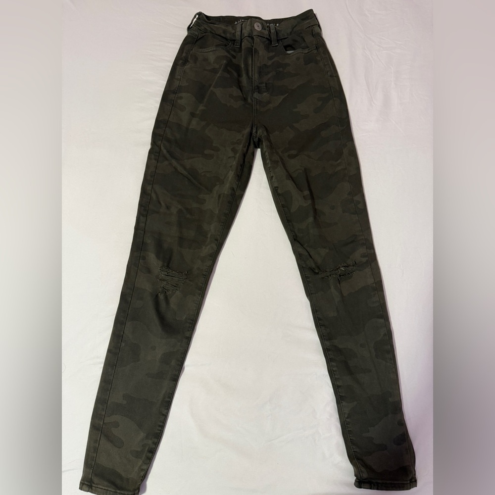 American Eagle Women’s Camo Jeggings